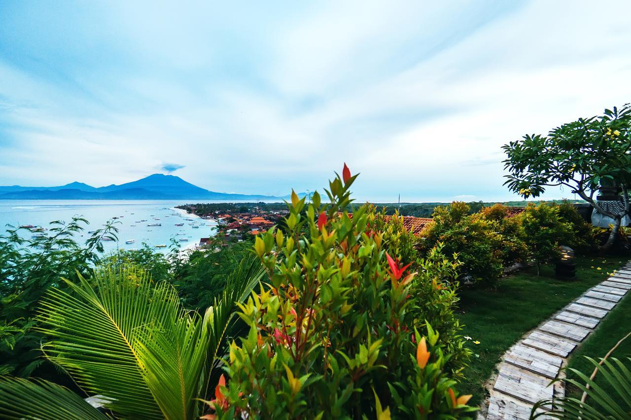 Jenggala Hill Hotel Nusa Lembongan  Exterior photo