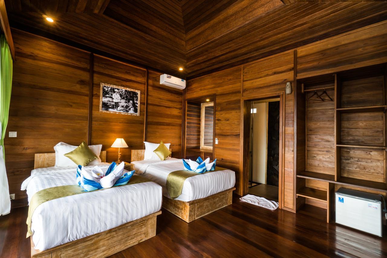 Jenggala Hill Hotel Nusa Lembongan  Exterior photo