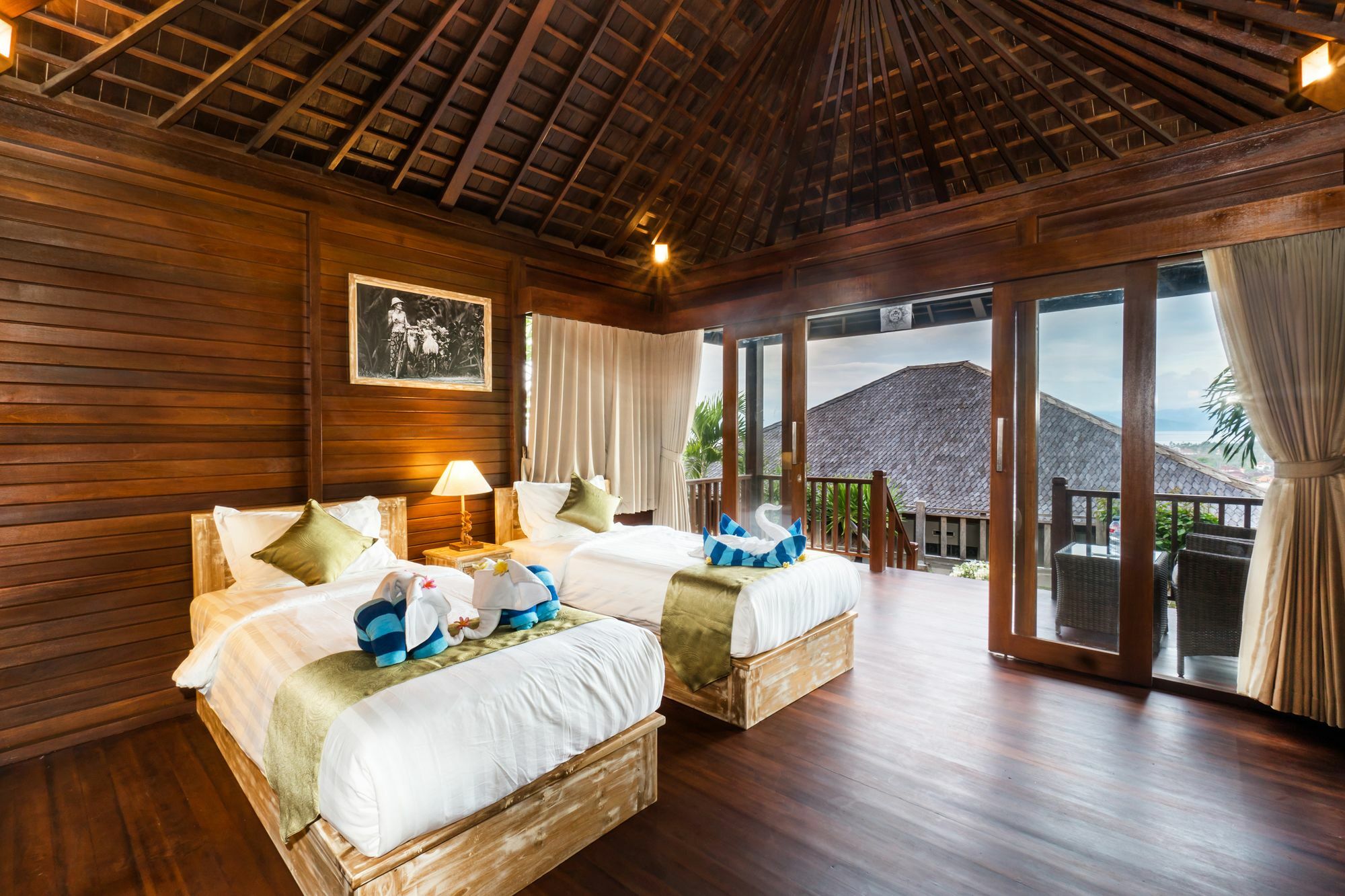Jenggala Hill Hotel Nusa Lembongan  Exterior photo
